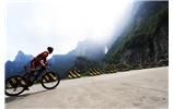 挑戰天門山通天大道